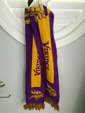 FOCO Minnesota Vikings knit winter scarf featuring bold purple and yellow colors